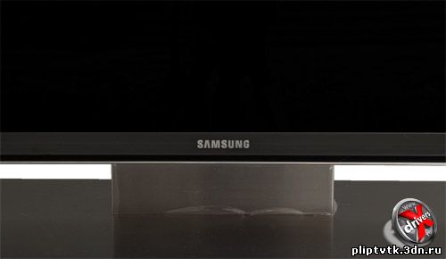 Нижняя часть экрана Samsung UE55F9000AT