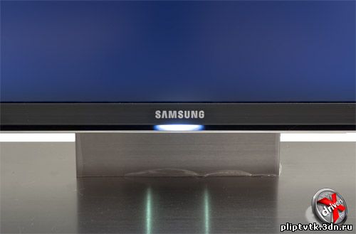 Светодиод внизу Samsung UE55F9000AT
